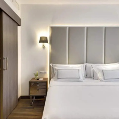Melia Madrid Serrano - Bild 7