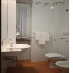 Yourhome thumbnail 6