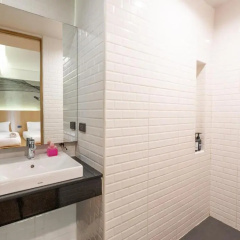 Patong Poshtel - Adults Only - Hostel - Bild 9