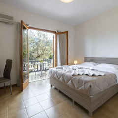 Maria Apartments thumbnail 5