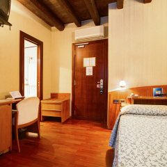 Hotel Corot - Bild 4