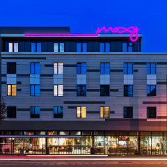 Hotel Moxy Duesseldorf South - Bild 1