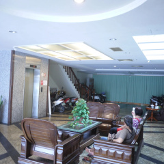 Chantai Hotel thumbnail 11