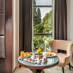 Radisson Blu Atria Bengaluru thumbnail 25