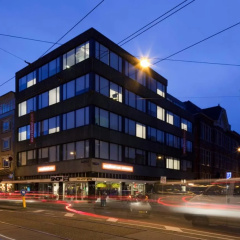 easyHotel Amsterdam City Centre South - Bild 1