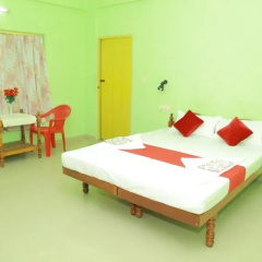Shirleys Beach Hotel thumbnail 43