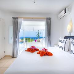 Private 5 Star Villa - Perfect Location & View in St. Marie, Curacao from 531$, photos, reviews - zenhotels.com