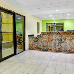 Ocean Breeze Inn thumbnail 8