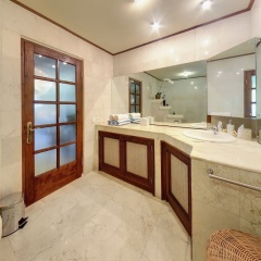 Senyum Villa - Uluwatu - Bild 6