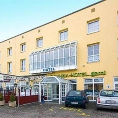 Bavaria Safari Hotel - Bild 1