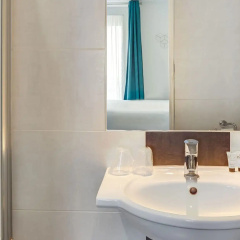 Hotel Carladez Cambronne - Bild 10