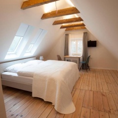 Bed and Breakfast unter den Linden - Bild 2