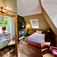 Hotel Ashley's Garden - Bild 1
