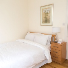 Modern 2 bed flat in historic building - Bild 3