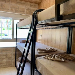 La Perla De Lujo   Hostel - Bild 1