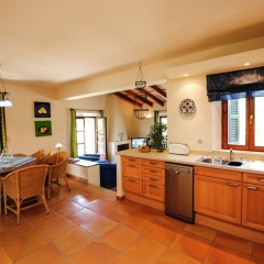 Semi Detached Country House with Large Swimming Pool near Beach & Nice Village - Bild 17