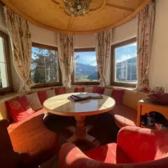 Hahnenkamm Chalet Kitzbühel thumbnail 15