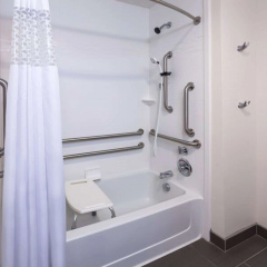Hampton Inn Marion thumbnail 8