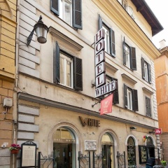 Hotel White - Bild 1