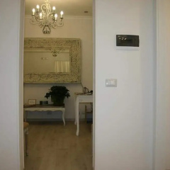 Urbana collection guest house thumbnail 11