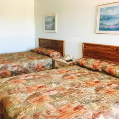 Wood River Motel thumbnail 3