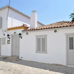 Alexandra Guesthouse thumbnail 1