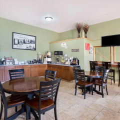 Quality Inn Oskaloosa thumbnail 17