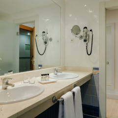 Hesperia Sevilla - Bild 17