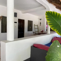 Blue Reef Sport and Fishing Lodge & Bungalows