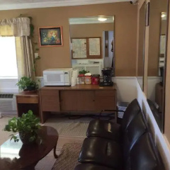 Woodridge Motel thumbnail 19