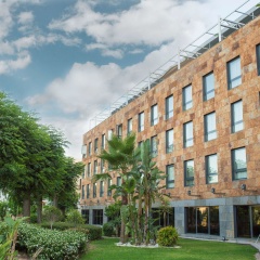 Hotel Ribera de Triana - REOPENING! - Bild 1
