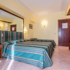 Raeli Hotel Noto - Bild 5
