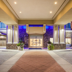Holiday Inn Express & Suites Lexington Park-California by IHG