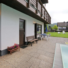 Apartment in Armsfeld With Pool - Bild 11