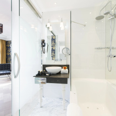 The Amsterdam Canal Hotel - Bild 10