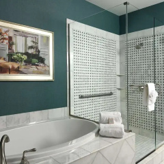 Woolley’s Classic Suites thumbnail 8