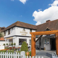 The Potters Arms thumbnail 16