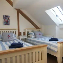 Dorset Holiday Barns thumbnail 3