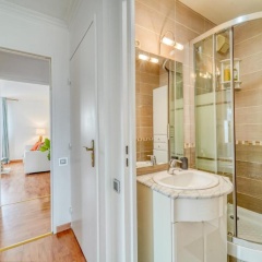 Chic and spacious apart with parking - Bild 9
