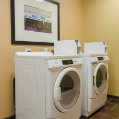 Hampton Inn & Suites by Hilton Houston North IAH thumbnail 39