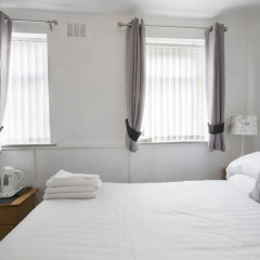 Marsden Hotel thumbnail 2