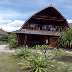 Suka Beach Bungalow - Bild 5
