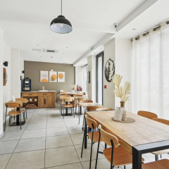 Hotel Le National Clichy Paris - Bild 22