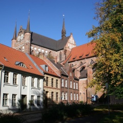 Spacious Apartment near Sea in Wismar - Bild 1