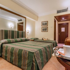 Raeli Hotel Regio - Bild 12