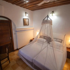 The Old Courtyard Hotel thumbnail 4