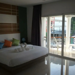 The Reef Aonang Hotel thumbnail 7