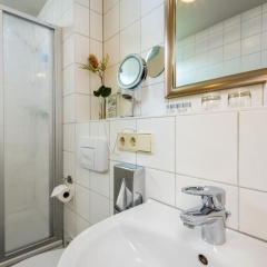 Hotel Ambassador-berlin Grvºnau - Bild 8
