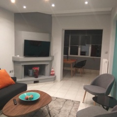Athenian apartment next to "Chalandri" metro station - Bild 2