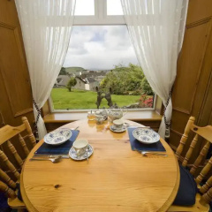 The Old Manse thumbnail 7